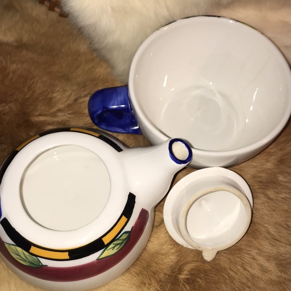 Compact Service Tea for One - Picture 3 of 7